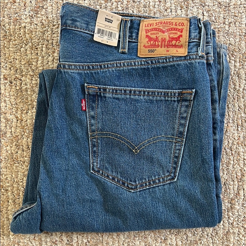 NWT Levi’s 550 Men’s Jeans, 38 x 40